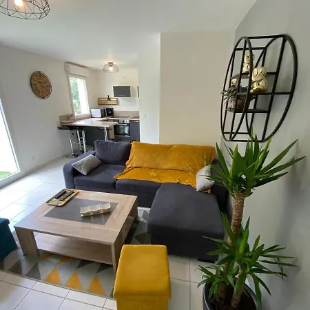 Appartement avec terrasse proche mer Appartement *